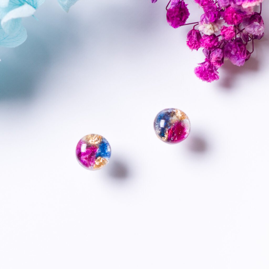 Round Flowers Studs