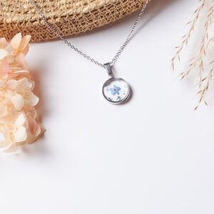 Round Forget-Me-Not Necklace