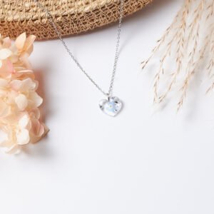 Heart Forget-Me-Not Necklace
