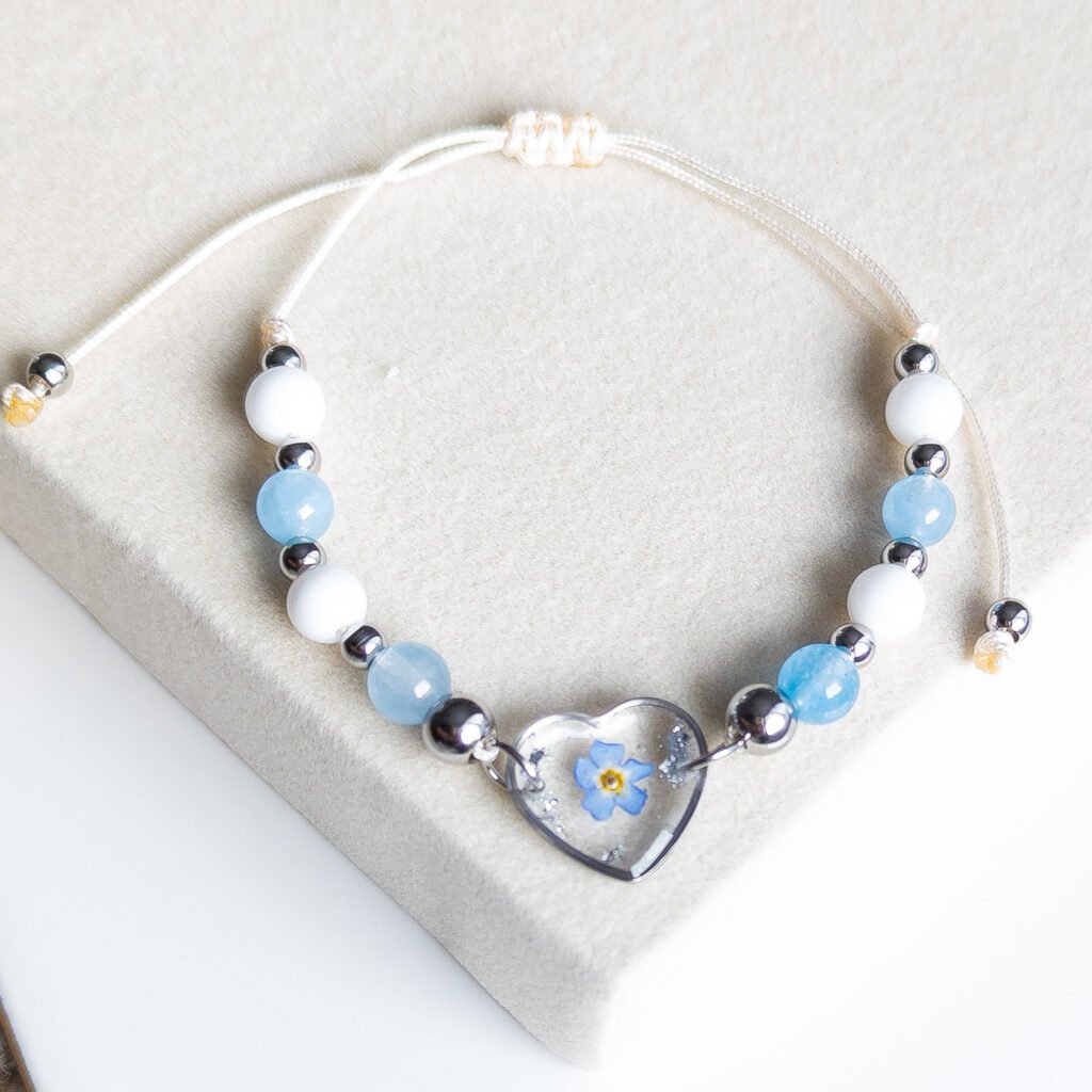 Forget-me-not Heart Gemstone Bracelet