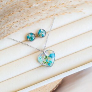 White Turquoise Flower Heart Studs and Necklace Set