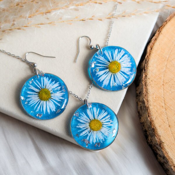 Blue Transparent Daisy Glitter Earrings and Necklace Set