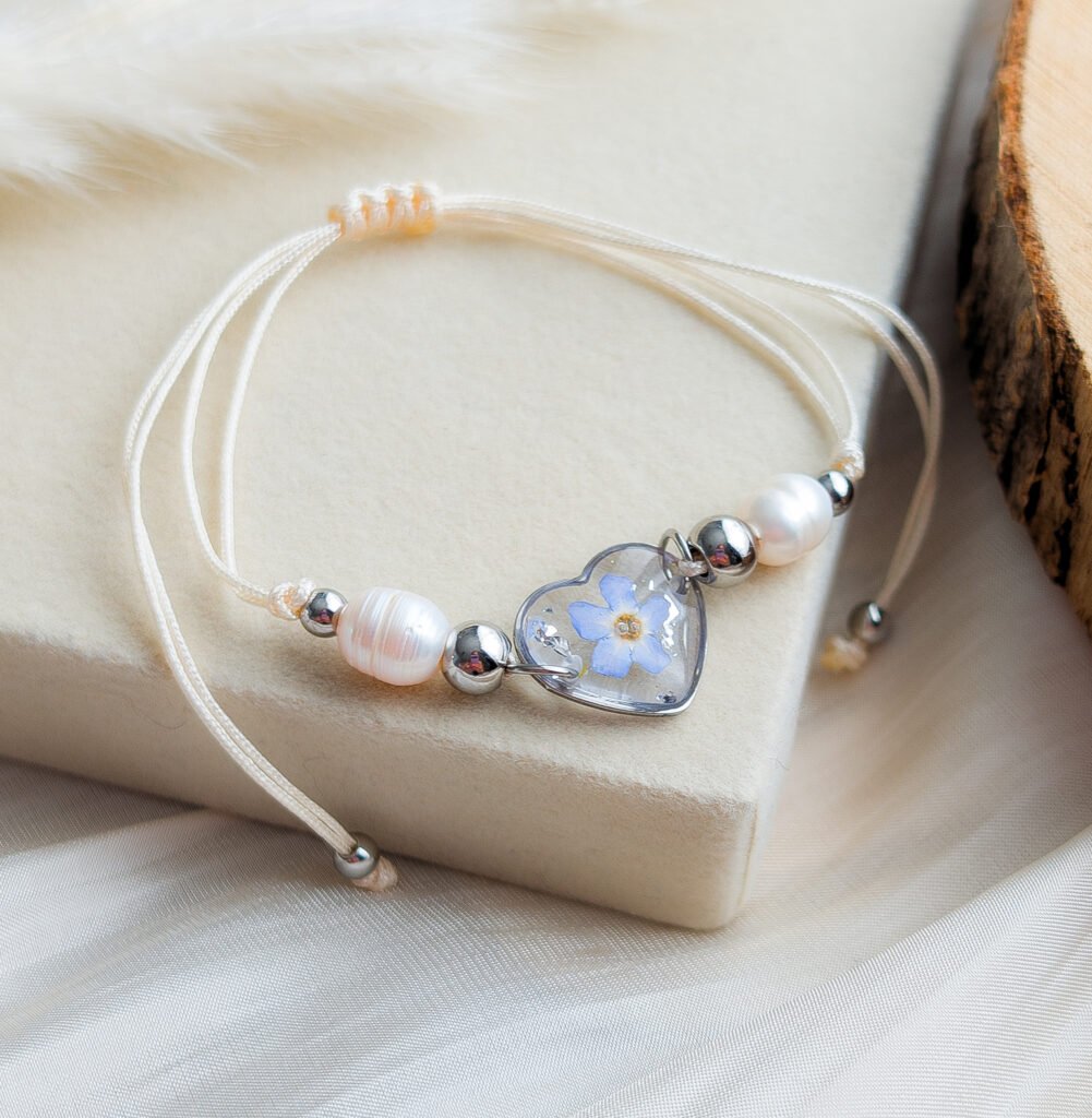 Forget-Me-Not and Freshwater Pearl Bracelet