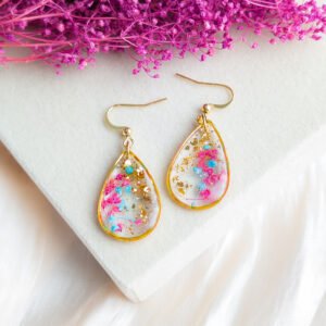 Baby’s Breath Resin Drop Earrings