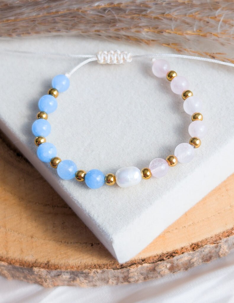Aquamarine, Rose Quartz and Freshwater Pearls Bracelet