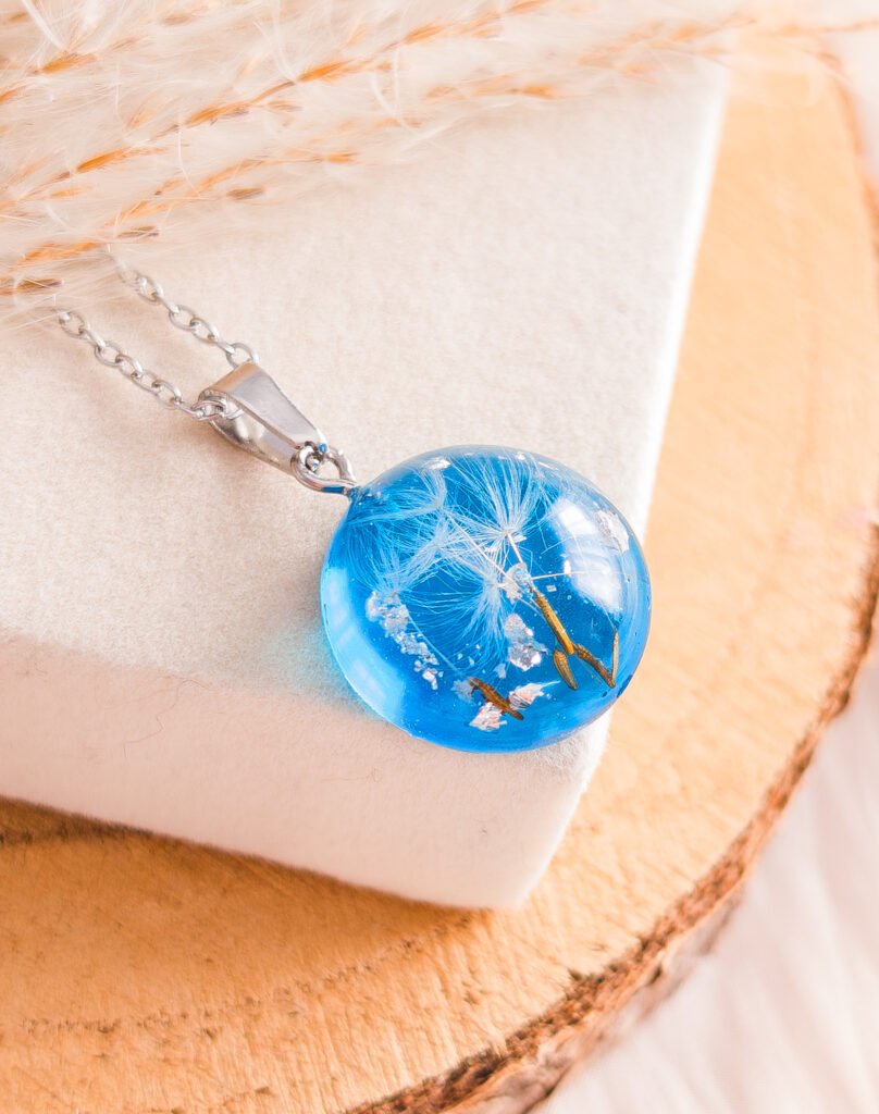 Sea Breeze Dandelion – Dandelion Seed Resin Necklace