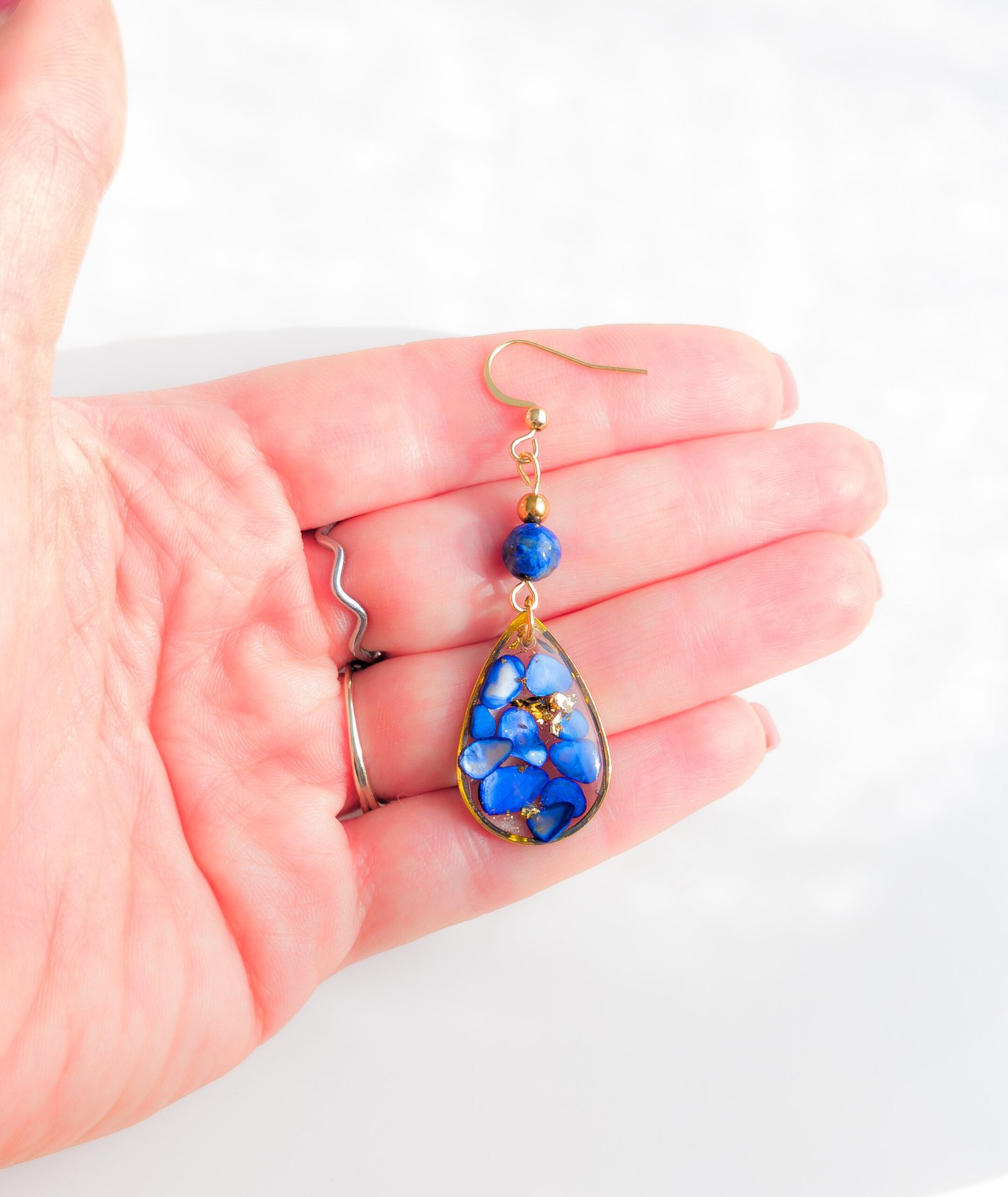 Blue Shell & Lapis Lazuli Jewellery Set - Image 4