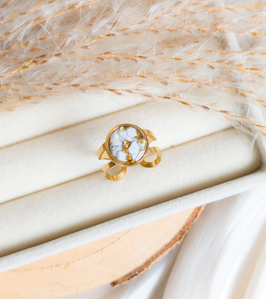 Howlite Ring with Gold Foil